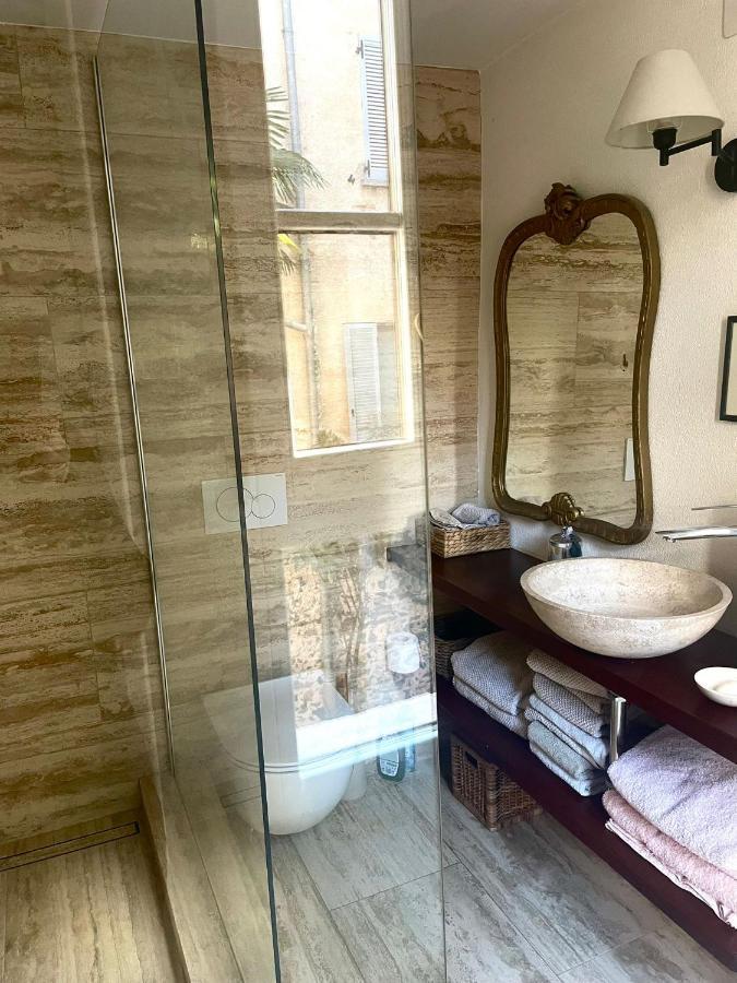 Elegantes Haus In Der Altstadt Caslano Eksteriør billede